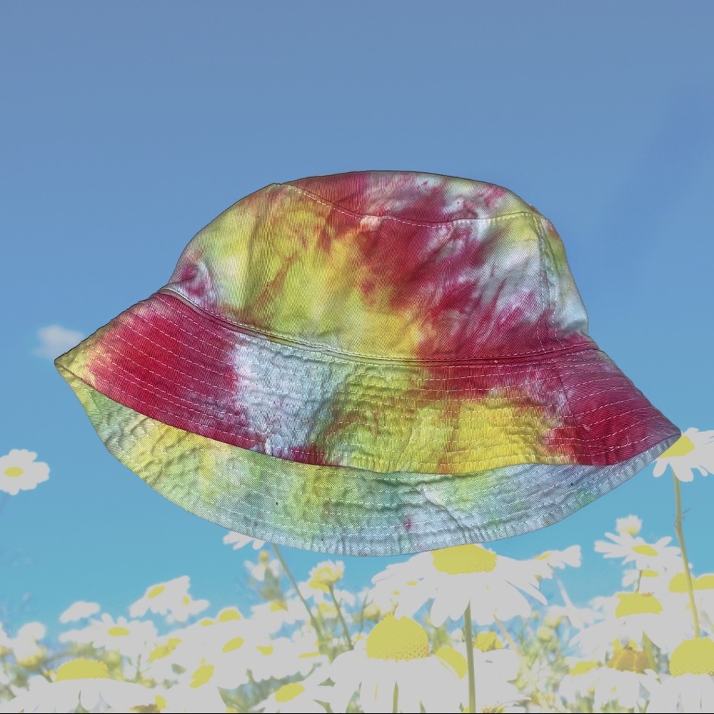 🍃🦋💖 Child’s Tie Dye Bucket Hat 💖🦋🍃